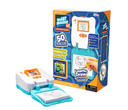 מצב פתוח של מקרן חכם לדרך !smART Sketcher® GO יחד עם אריזת הקרטון מאחוריו